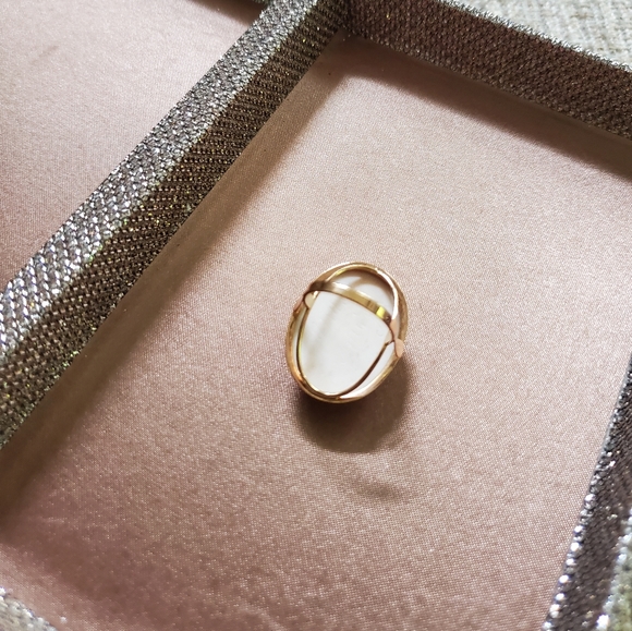 Vintage 14k Gold Cameo Ring - Picture 12 of 16